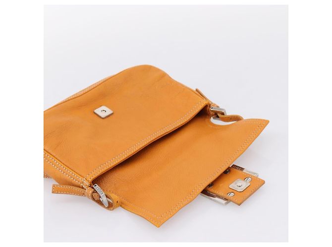 Bolsa de Ombro FENDI Mamma Baguette em Couro Marrom Prata Auth ep16384A - vista 21