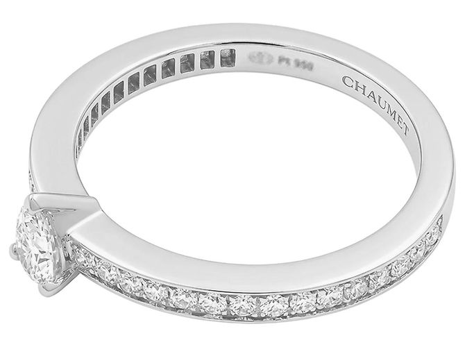 Anillo Chaumet "Triomphe de Chaumet", platino, diamantes. - vista 3
