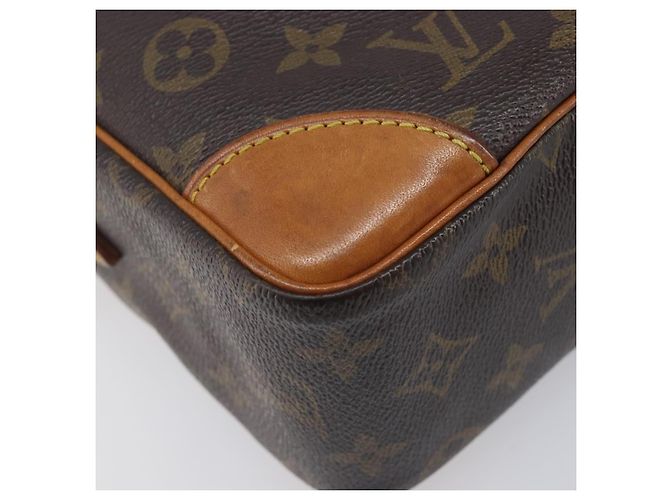 LOUIS VUITTON Monogram Trocadero 27 Shoulder Bag M51274 LV Auth 206688 Monograma - vista 17