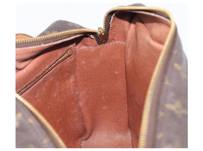 LOUIS VUITTON Monogram Trocadero 27 Shoulder Bag M51274 LV Auth 206688 Monograma - vista 24