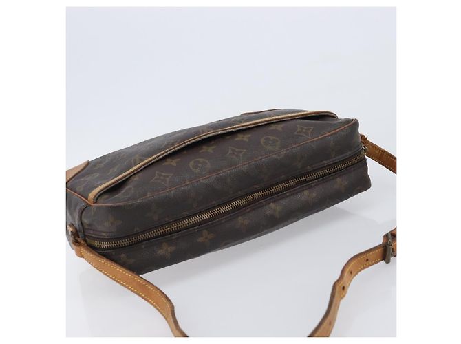 LOUIS VUITTON Monogram Trocadero 27 Shoulder Bag M51274 LV Auth 206688 Monograma - vista 6
