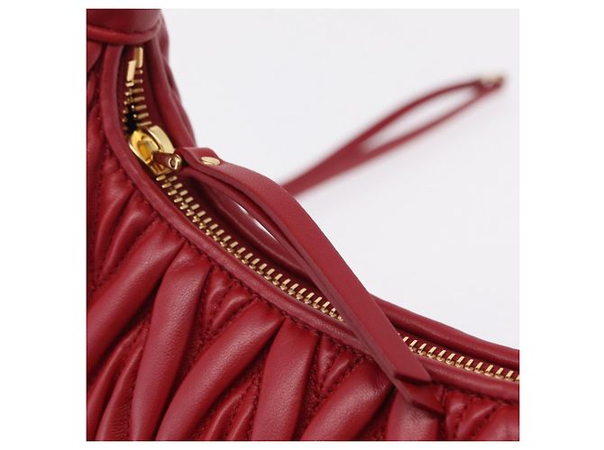 Miu Miu Matelasse Wonder Square Small Bag Leather 2way Red Gold Auth 204494M Rosso D'oro - vista 10