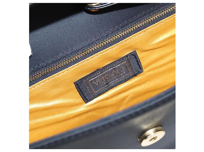 VERSACE Schultertasche Nylon Leder Black Gold Auth 205264 Schwarz Golden - Ansicht 18
