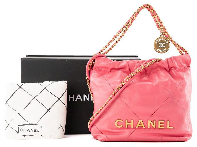 CHANEL - Borsa a tracolla Chanel 22 mini in pelle liscia rosa - vista 9