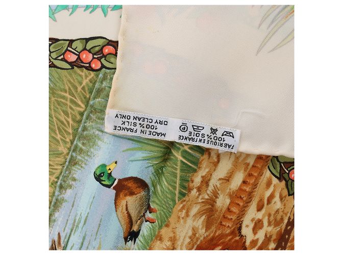 Hermès Carré 90 "Les Quatre Saisons" Seidentuch in Ivory Beige - Ansicht 13