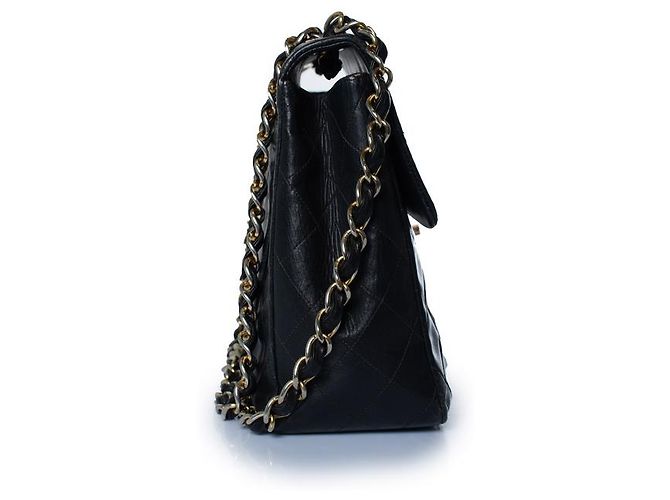 Chanel, Gesteppte XL Vintage Klappentasche Schwarz Golden - Ansicht 3