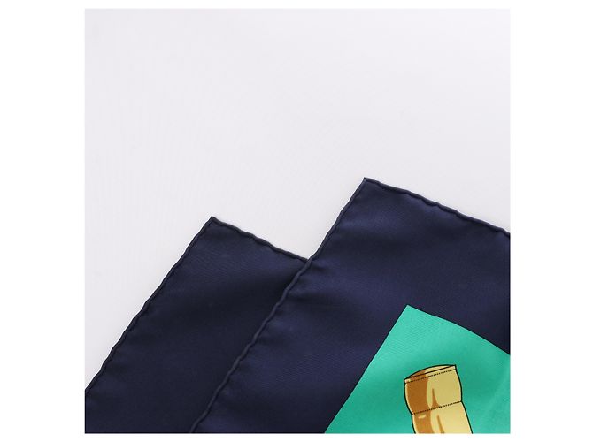 Hermès Carré 90 "Eperon d'or" Seidentuch in Marineblau - Ansicht 3