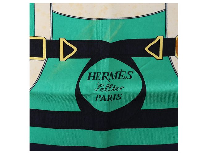 Hermès Carré 90 "Eperon d'or" Seidentuch in Marineblau - Ansicht 8