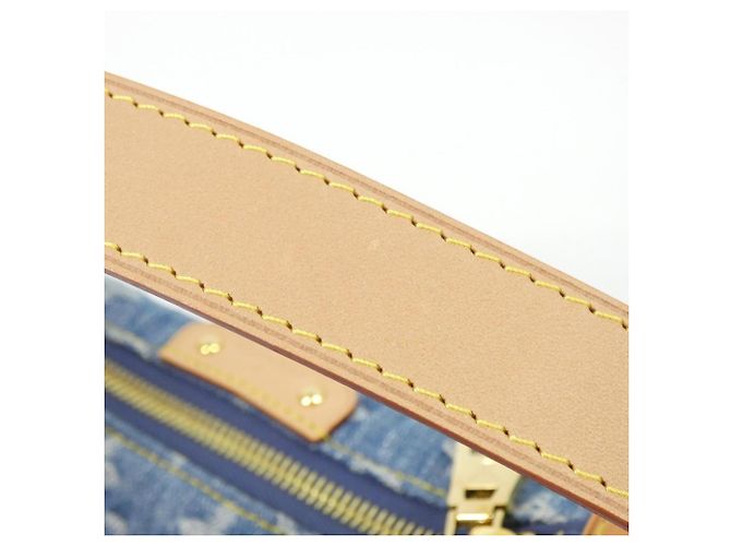 Louis Vuitton LV Remix Monogram Denim Pochette Hills Shoulder Bag Azul - vista 4