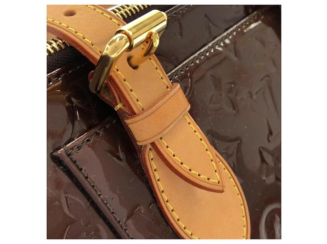 Sac à main Louis Vuitton Vernis Rosewood Avenue Bordeaux Violet - vue 5