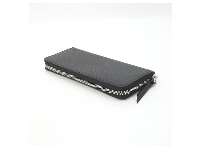 Louis Vuitton Epi Portefeuille Clemence Wallet Negro - vista 3