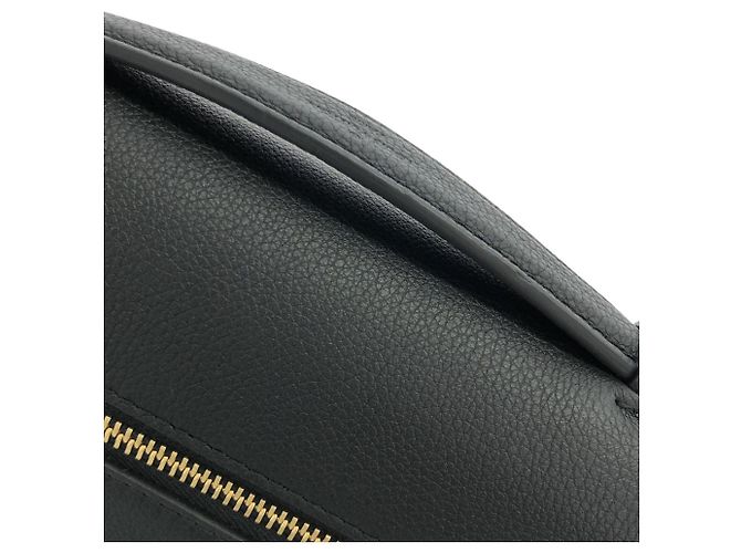 Louis Vuitton Oxford M22735 Shoulder Bag Negro - vista 4