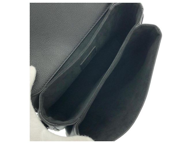 Louis Vuitton Oxford M22735 Shoulder Bag Negro - vista 7
