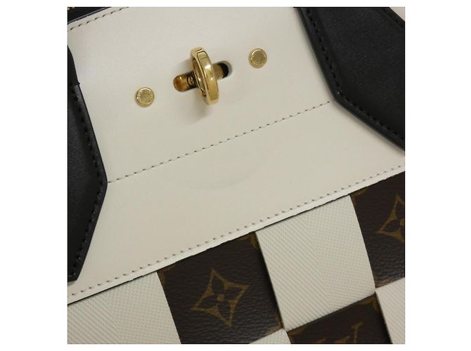 Borsa Louis Vuitton City Steamer MM Bianco - vista 4