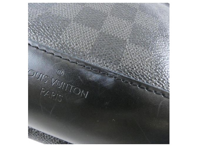 Borsa a tracolla Louis Vuitton Damier Graphite Avenue Marrone - vista 4