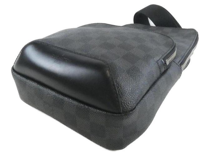 Borsa a tracolla Louis Vuitton Damier Graphite Avenue Marrone - vista 3