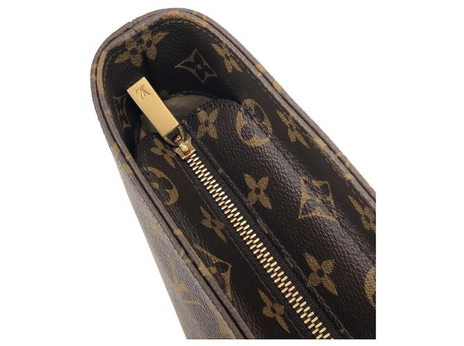 Borsa Louis Vuitton Monogram Luco Marrone - vista 4
