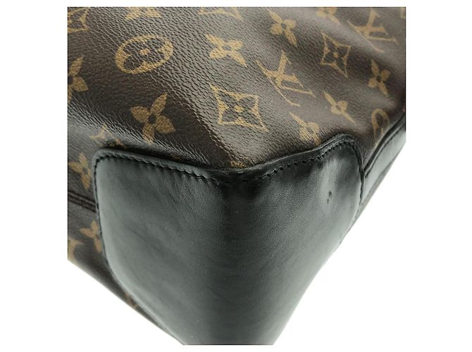 Louis Vuitton Monogram Macassar Torres Shoulder Bag Brown - view 3