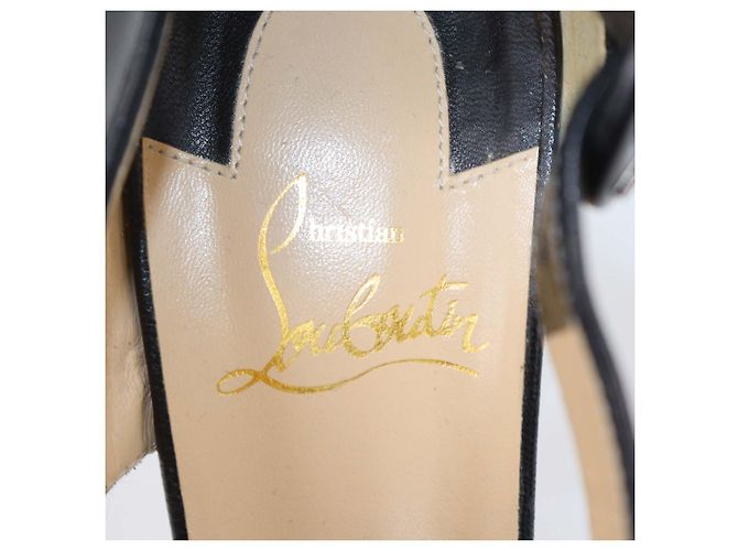 Décolleté Sharpeta in pelle nera Christian Louboutin Nero - vista 6