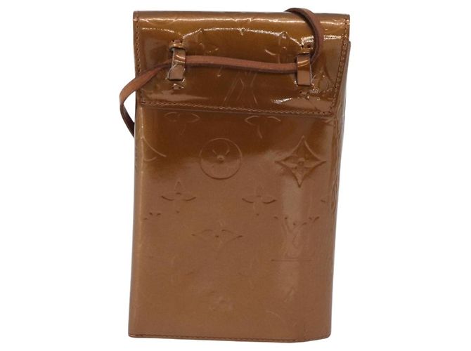 Louis Vuitton Walker Monogram Vernis Marrom - vista 2