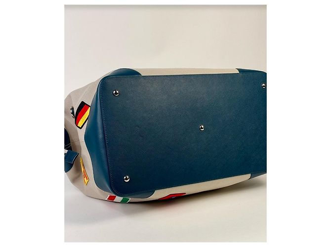Mala de viagem Patek Philippe com patches de bandeiras internacionais Bege Azul escuro - vista 3