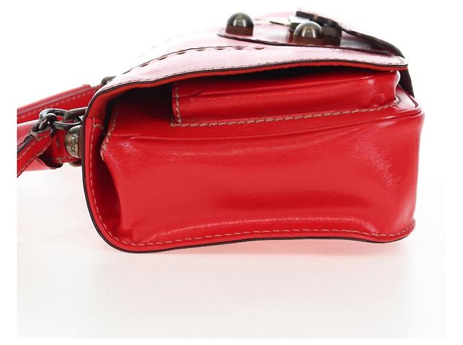 Borsa Convertible Fendi Secret Code F3 in Pelle Testurizzata Rosso - vista 3