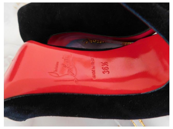 So Kate Christian Louboutin Décolleté Louboutin in camoscio nero - vista 10