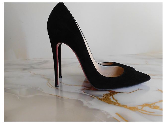 So Kate Christian Louboutin Décolleté Louboutin in camoscio nero - vista 3