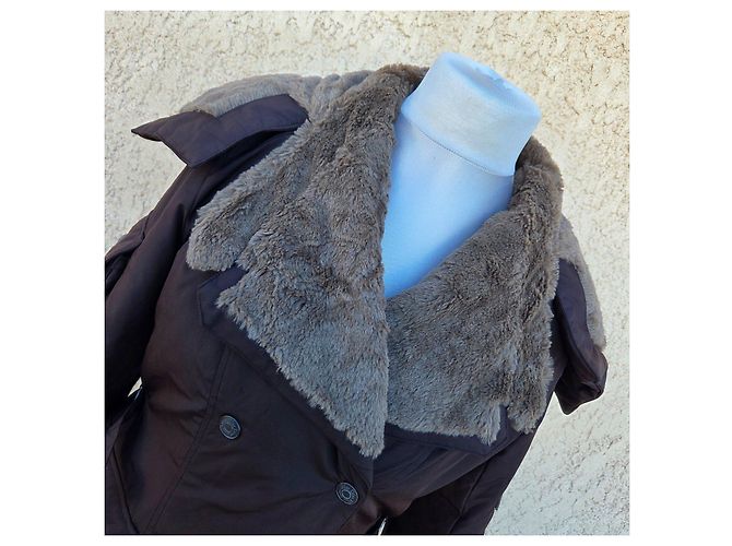 Christian Dior kurze braune Baumwolljacke mit Kunstfellfutter - Ansicht 6