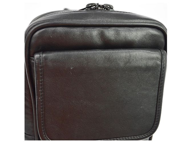 Louis Vuitton Peonia Leather Negro - vista 7