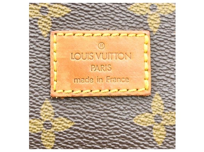 Louis Vuitton Saumur Monogram Canvas 35 Marrom - vista 4