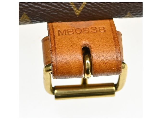 Louis Vuitton Saumur Monogram Canvas 35 Marrom - vista 5