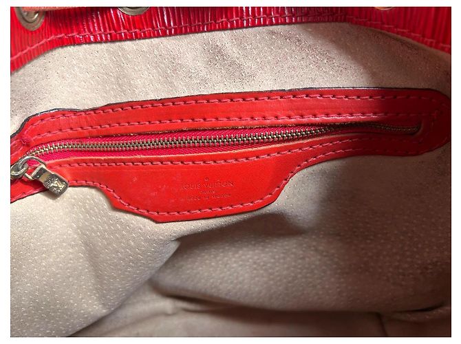 Noe Louis Vuitton Noé Beuteltasche • Rotes Epi-Leder • Authentisches Vintage Gold hardware - Ansicht 16