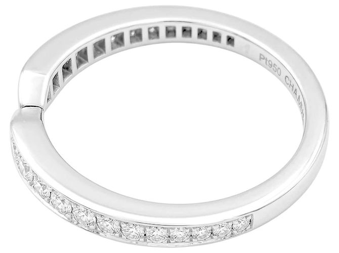 Aliança Chaumet, "Triomphe de Chaumet", platina e diamantes. - vista 3