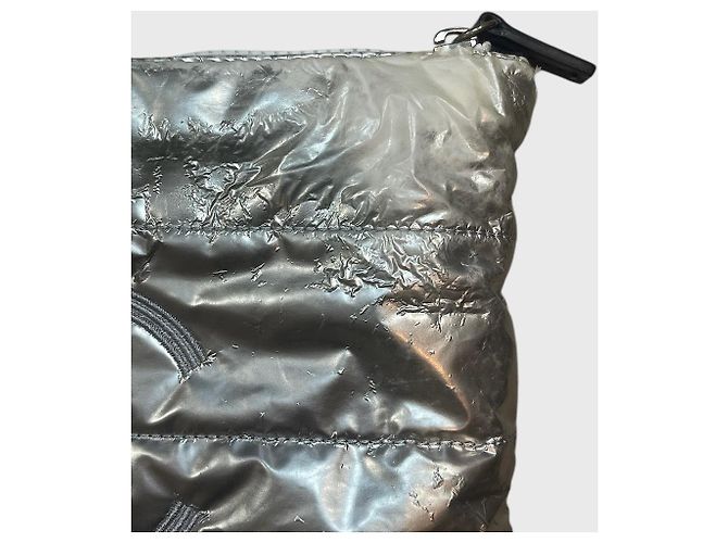Bolso de mano Chanel plateado Metálico - vista 3