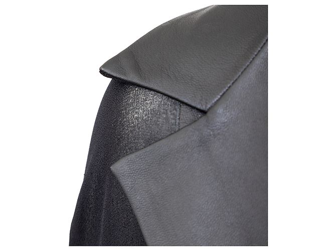 Autre Marque Gaetano Navarra Bluse aus schwarzem Leder - Ansicht 3