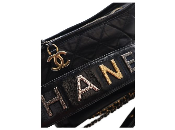 Borsa Gabrielle Hobo Small in pelle di vitello invecchiata nera Chanel Nero - vista 4
