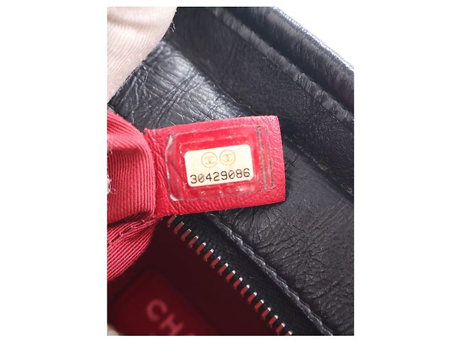 Borsa Gabrielle Hobo Small in pelle di vitello invecchiata nera Chanel Nero - vista 6