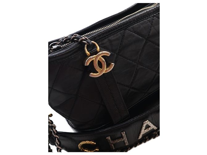 Borsa Gabrielle Hobo Small in pelle di vitello invecchiata nera Chanel Nero - vista 7