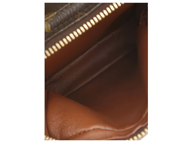 Bolso bandolera Louis Vuitton Monogram Amazone Marrón Castaño - vista 9