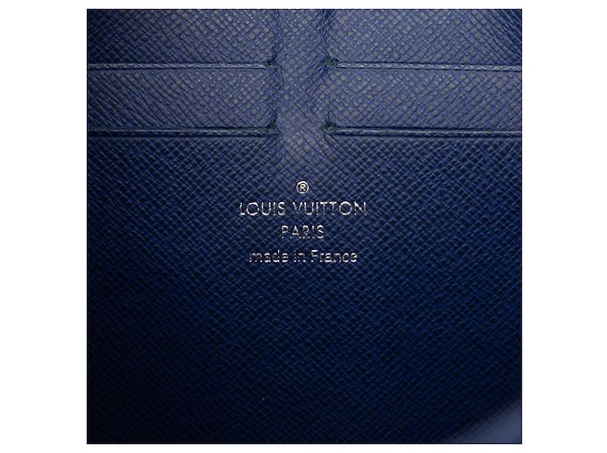 Borsa a pochette Louis Vuitton Monogram Taigarama Pochette Voyage MM Blu - vista 5
