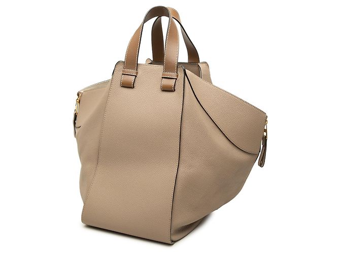 Bolsa Satchel Hammock LOEWE Medium em pele de vitelo granulada Bege - vista 2