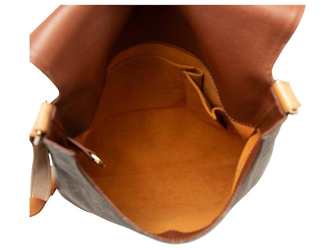 Sac bandoulière Louis Vuitton Monogram Musette Salsa GM Marron - vue 4