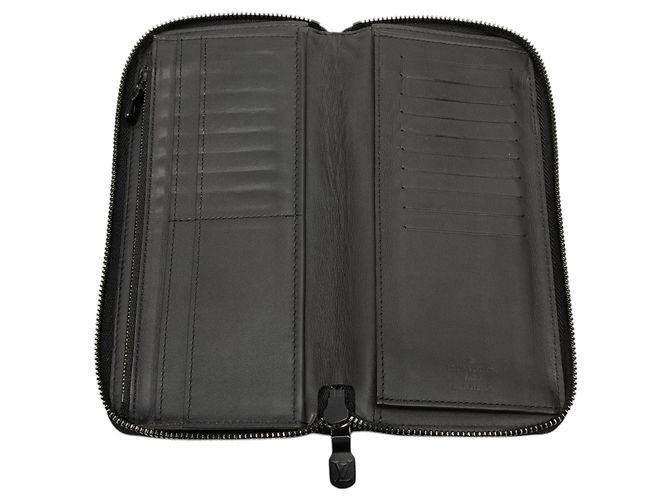 Carteira Longa Vertical Zippy Louis Vuitton Monogram Shadow Preta Preto - vista 4