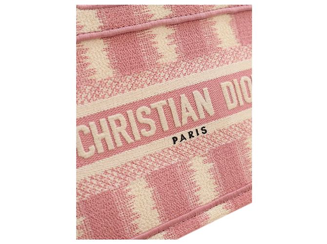 Bolso de mano Dior Book Tote Mini de lona bordada a rayas rosa - vista 4