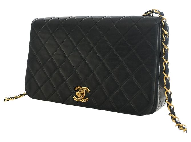 Schwarze Chanel CC gesteppte Lammleder Umhängetasche mit Drehverschluss, Full Single Flap - Ansicht 13