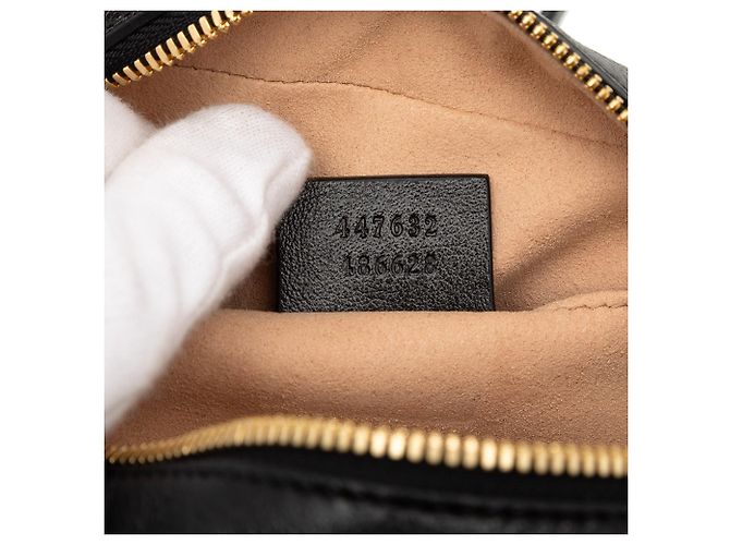 Borsa a tracolla Gucci Small GG Marmont Matelassé in tela GG e pelle, marrone - vista 6