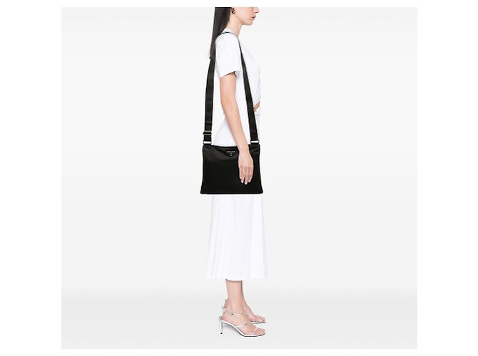 Prada Tessuto Crossbody-Tasche schwarz mit Reißverschluss - Ansicht 6