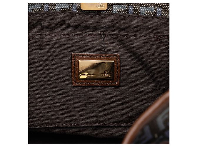 Fendi Zucchino Handtasche aus grauem Denim - Ansicht 5
