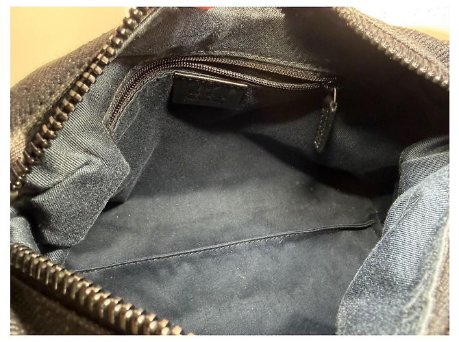 Gucci Borsa a tracolla GG Canvas Monogram Denim Nero - vista 7